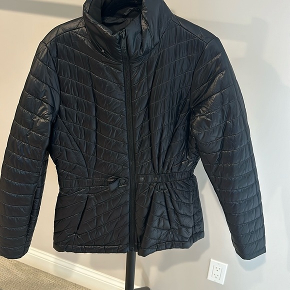 Women’s North Face Coat with Cinchable Waist, Black Size Medium - Picture 1 of 4